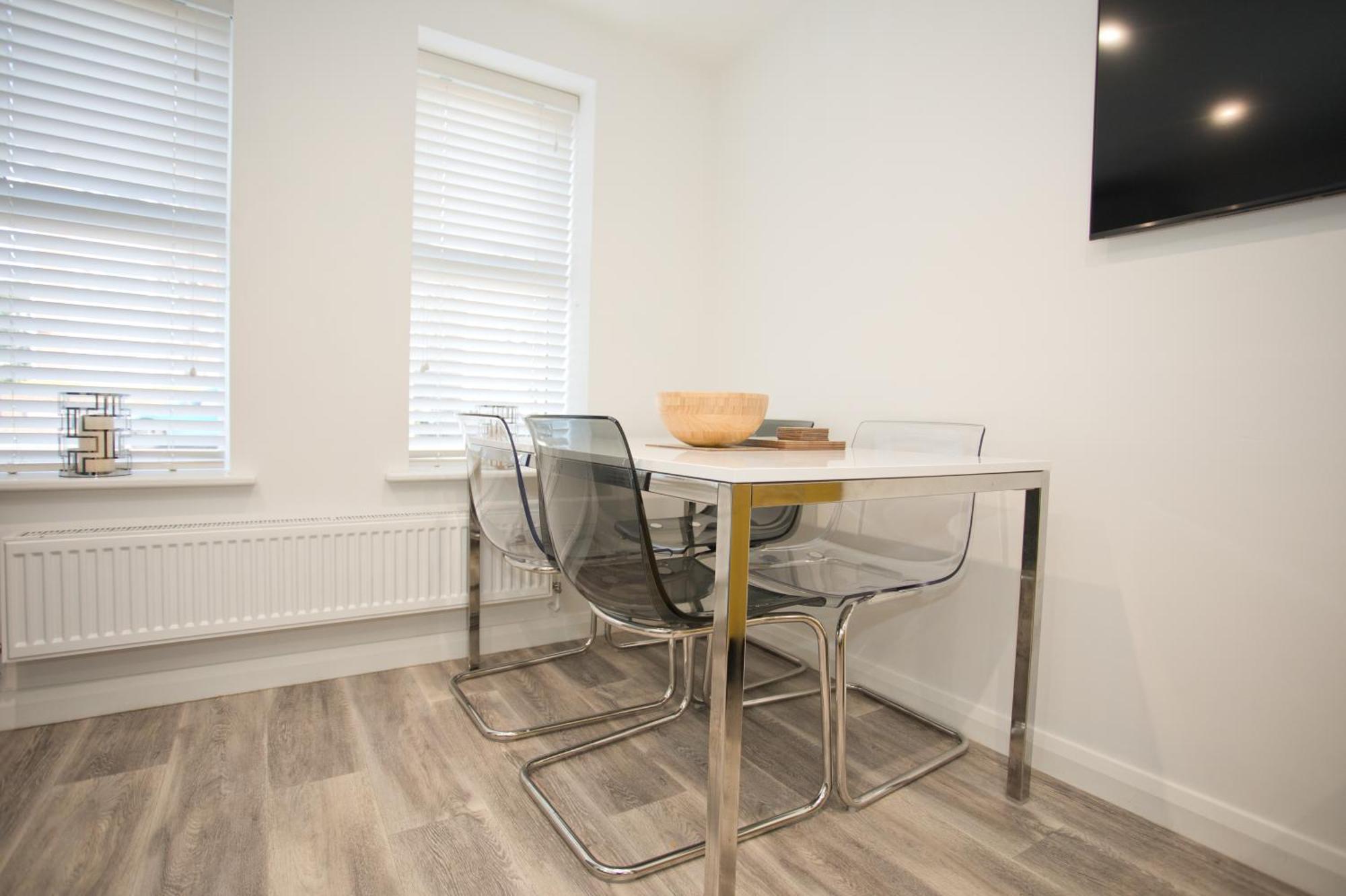 בורנמות' Sea Air - 2 Bedrooms - Parking - Mins To Beach מראה חיצוני תמונה