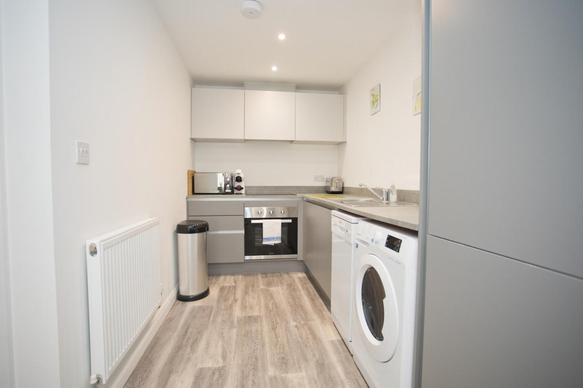 בורנמות' Sea Air - 2 Bedrooms - Parking - Mins To Beach מראה חיצוני תמונה
