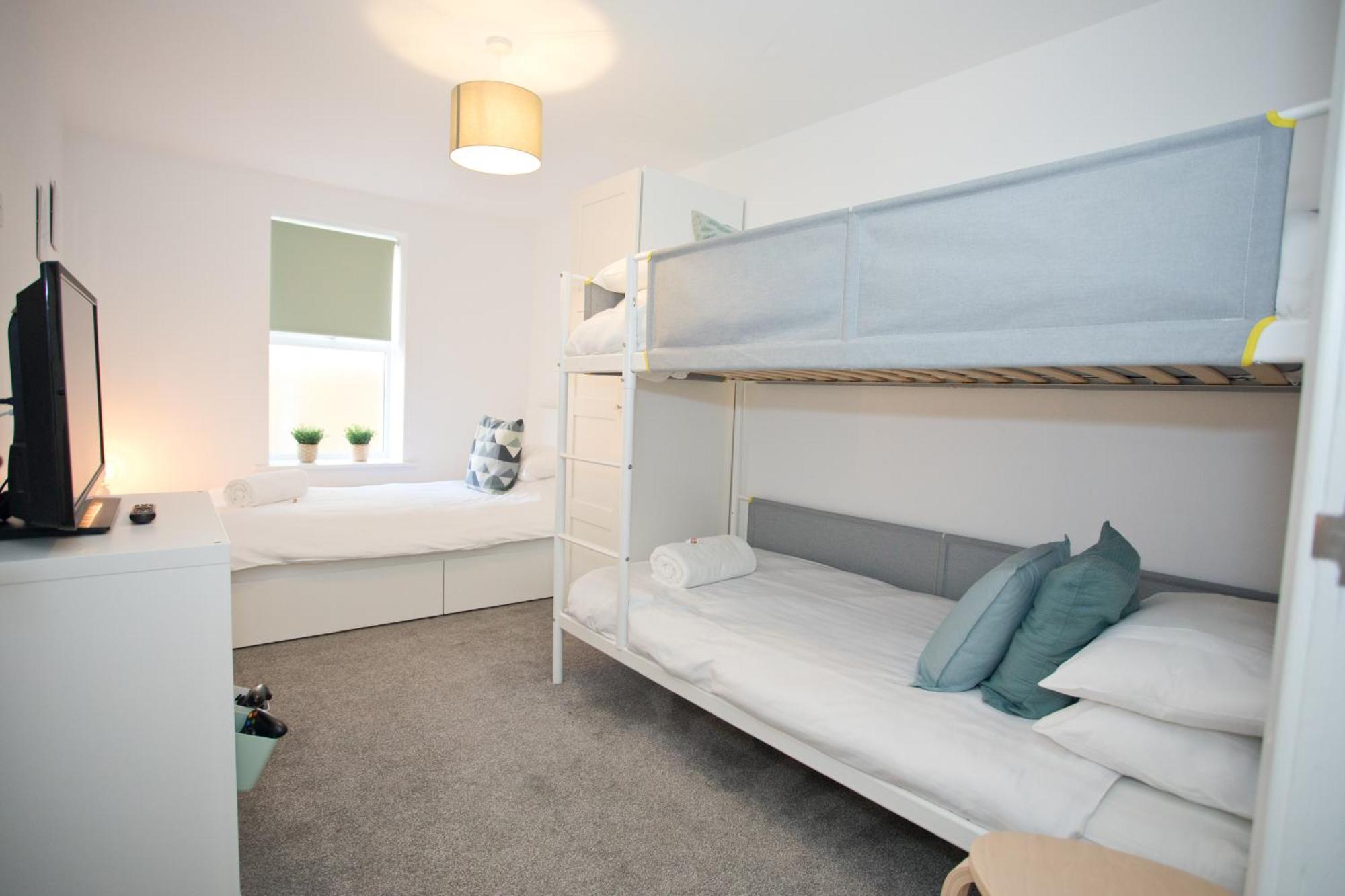 בורנמות' Sea Air - 2 Bedrooms - Parking - Mins To Beach מראה חיצוני תמונה